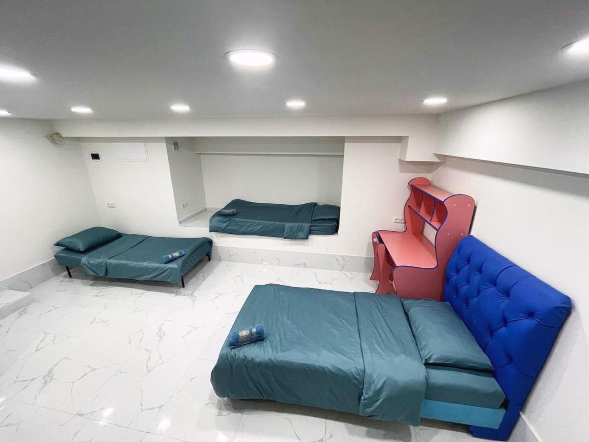 Areva Hostel On Pushkin St. 예레반 외부 사진
